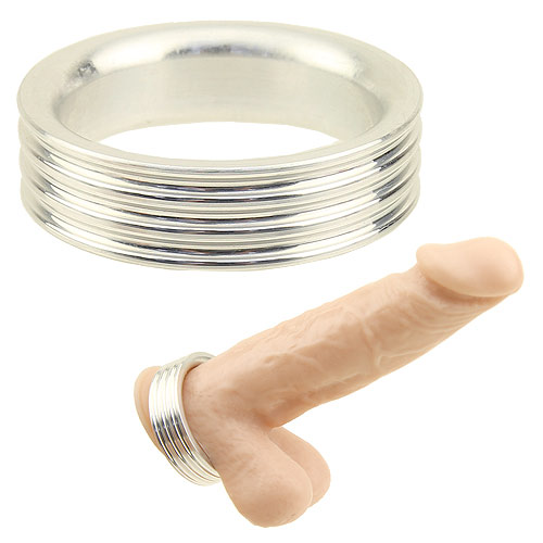 Half Screw Cock Ring（ハーフスクリュー・コックリング）